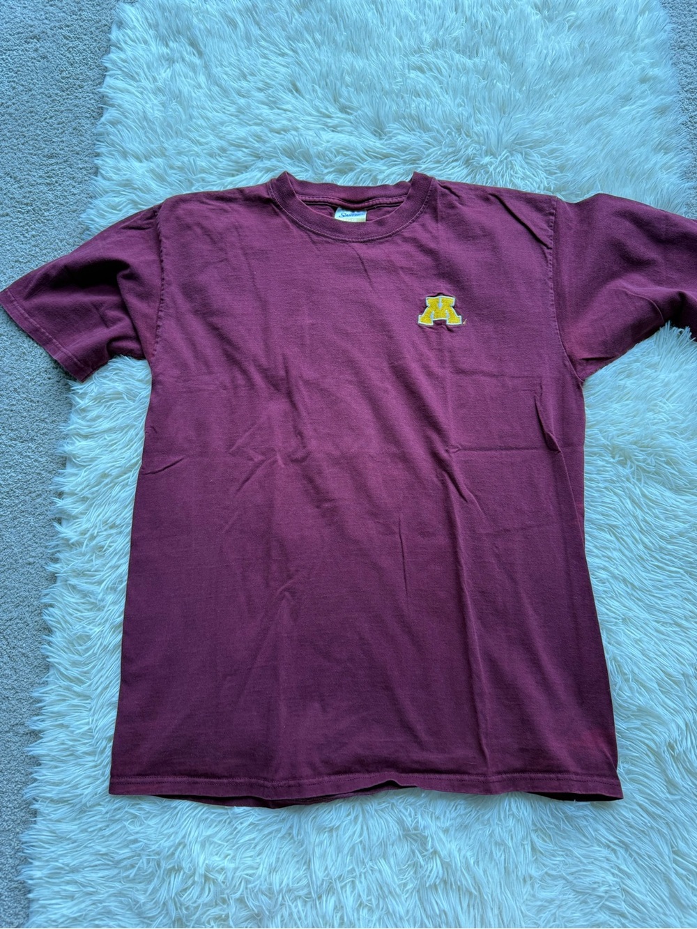 MM Gopher t shirt